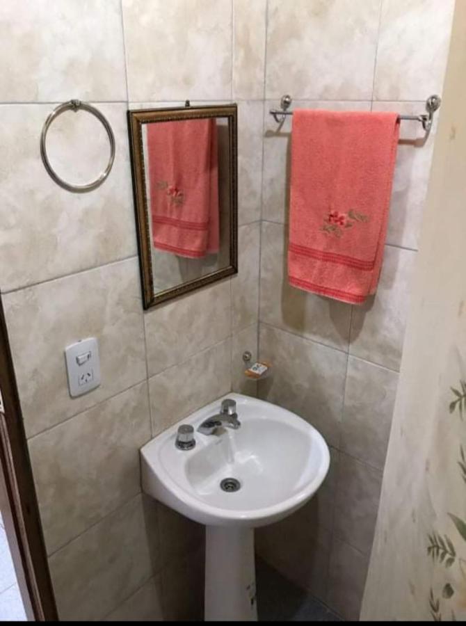 Hostel Nashe Пуерто-Іґуасу Екстер'єр фото